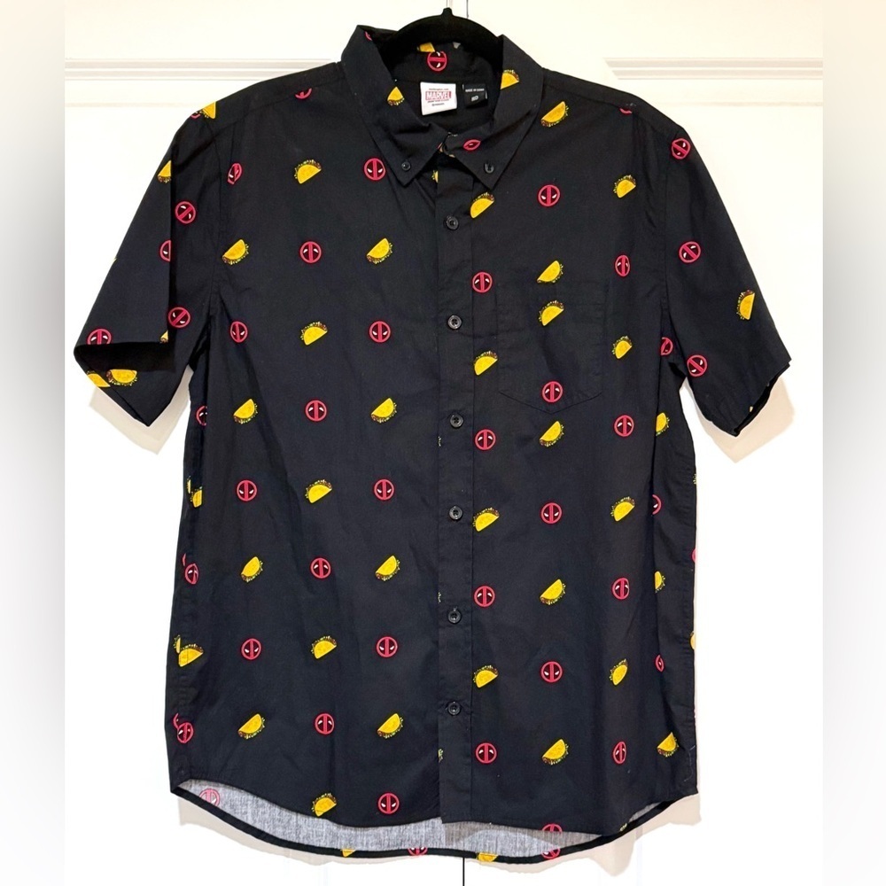 Marvel Deadpool Tacos Black Shirt  with Red and Yellow Graphics